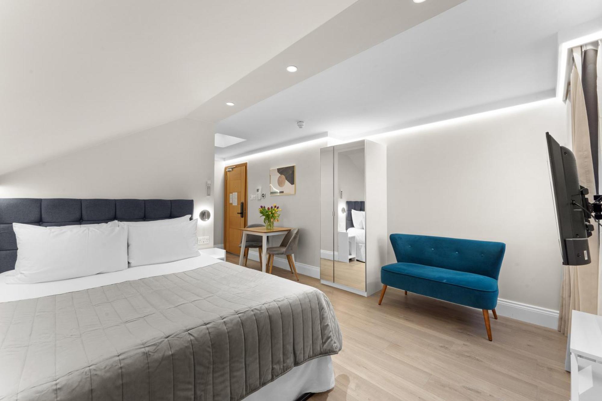 Cleveland Residences Russell Square Apartamento *